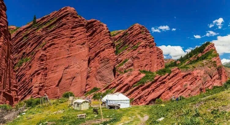 Discover the Untamed Beauty of Kyrgyzstan